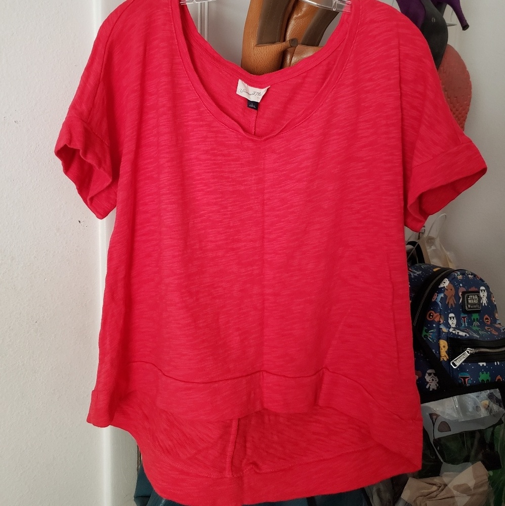 Universal Thread women's top